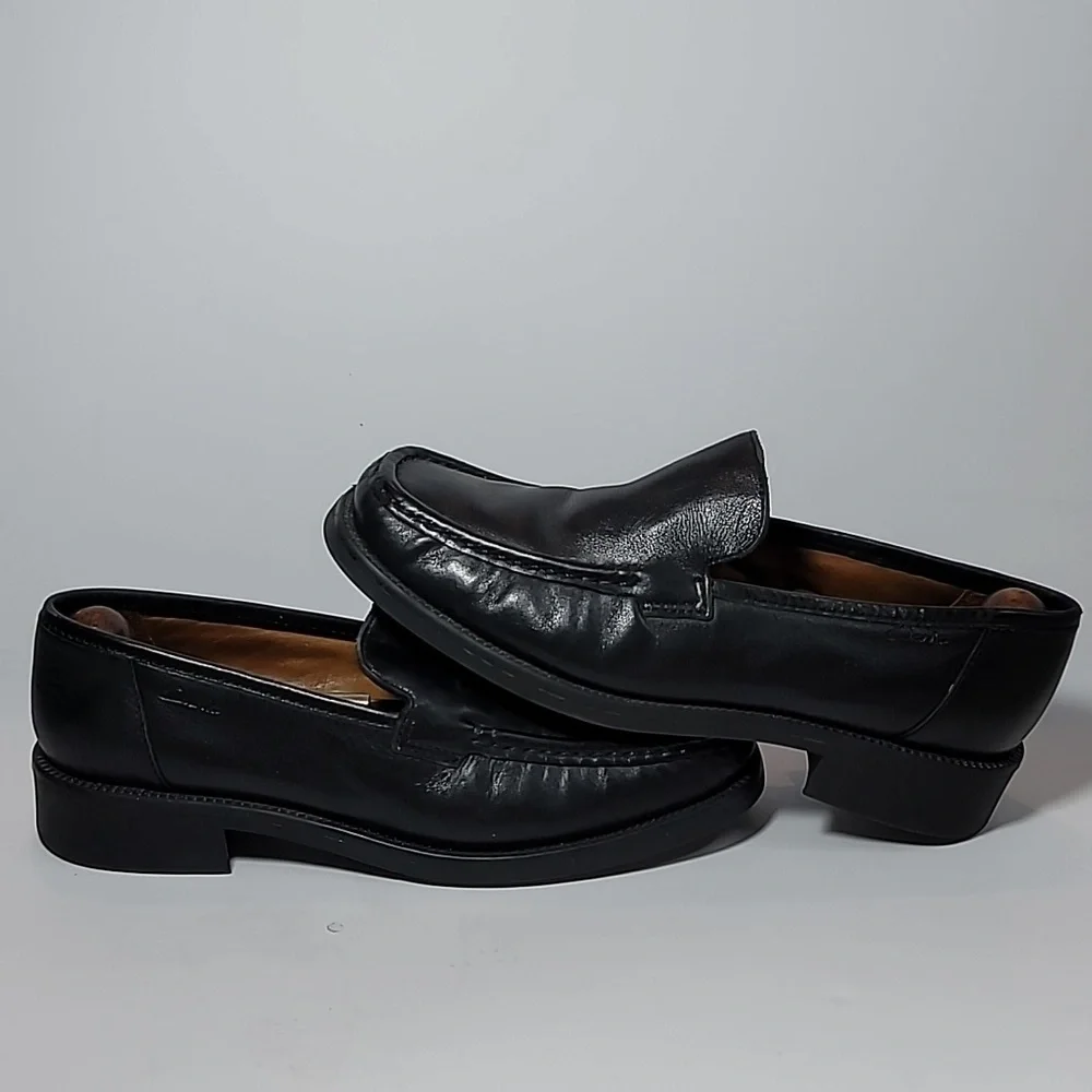 Clarks black loafer 5 mens leather slipon comfy casual office